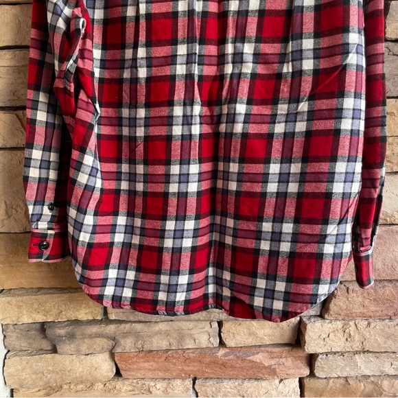 Jones New York Sport Red White Plaid Button Shirt Women Medium EUC - Picture 10 of 11